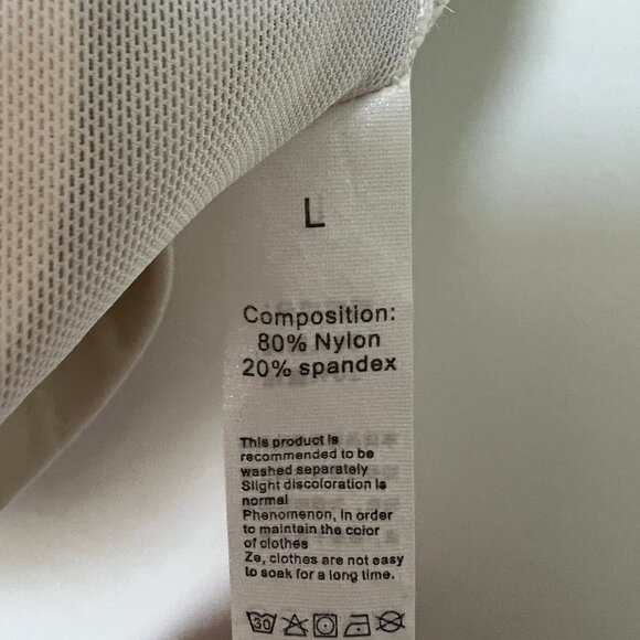 NATURAL FEELINGS- Ivory Yoga Tank Top w/ Built in Bra- LARGE - Picture 4 of 4